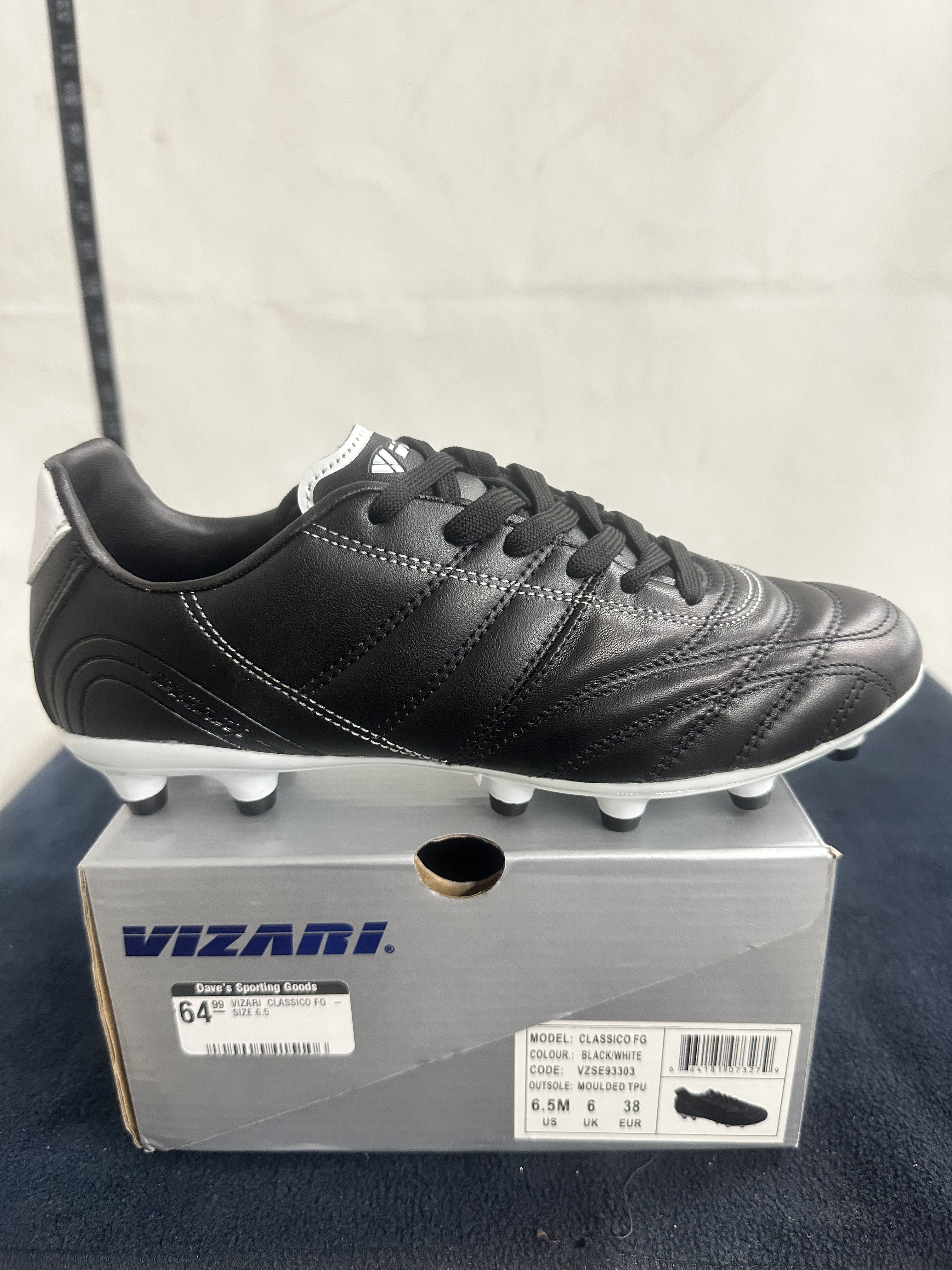 Vizari Classico FG Soccer Cleats – Black/White – Men's Size 6.5