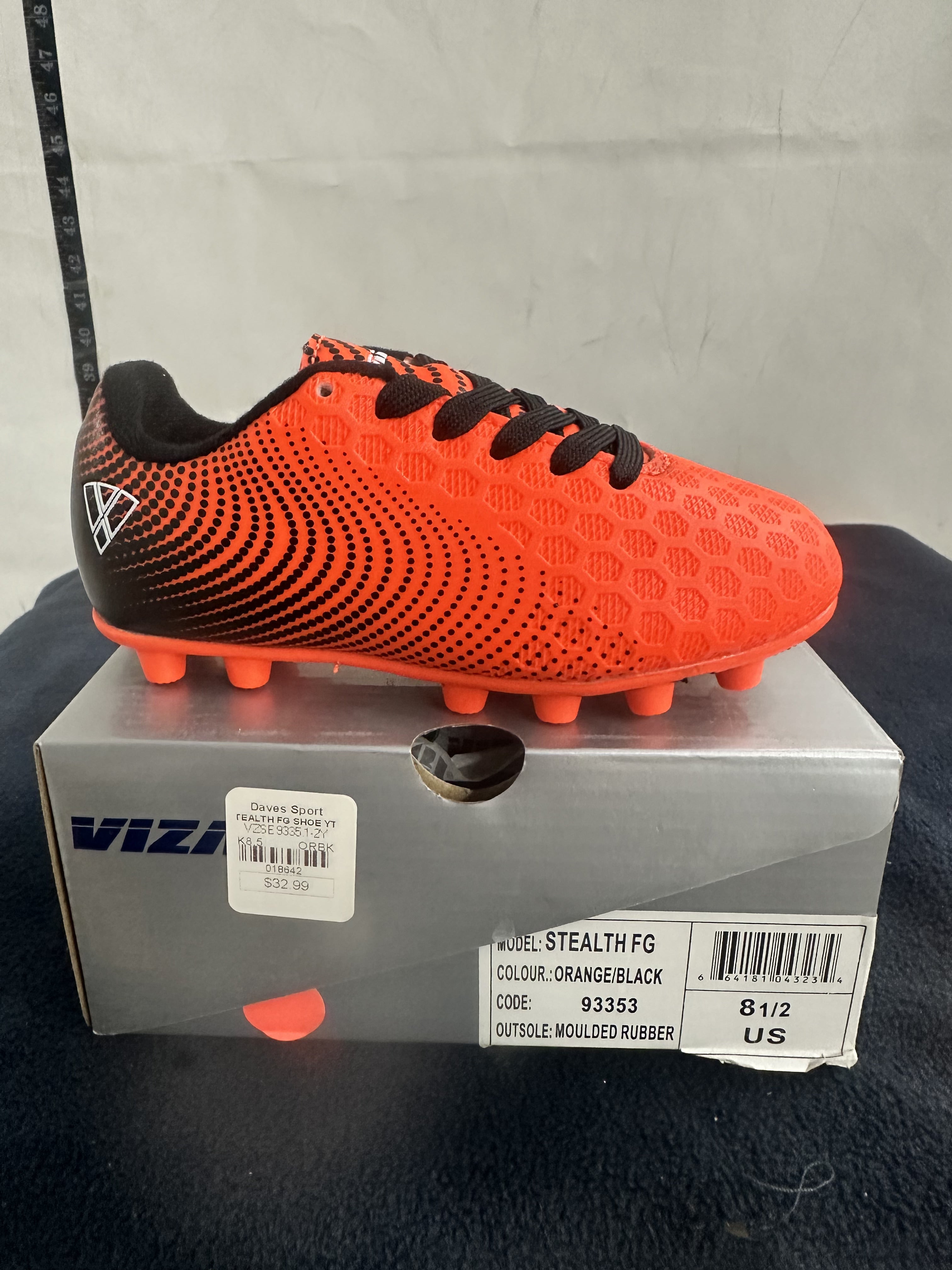 Vizari Stealth FG Soccer Cleats – Orange/Black – Youth Size 8.5